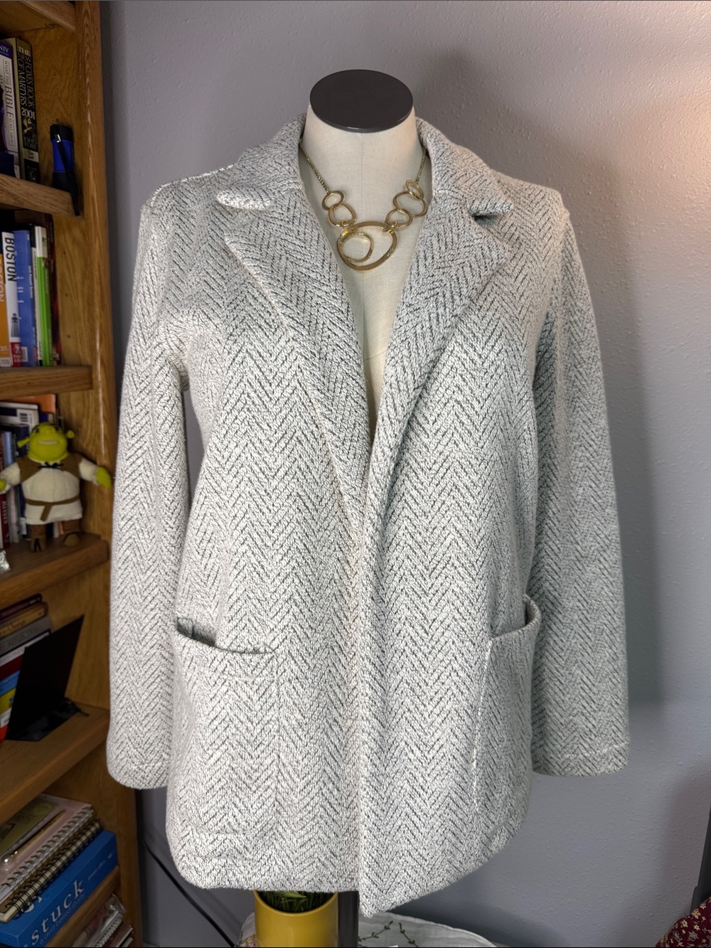 Thread & Supply Light Gray Herringbone Open-Front Blazer Jacket